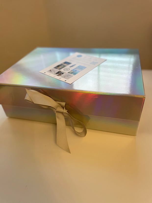Iridescent gift box