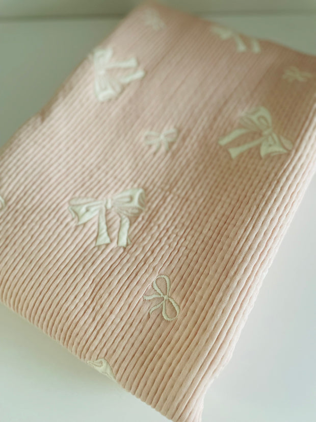 Top Reversible pink baby blanket with ribbon design breathable cotton