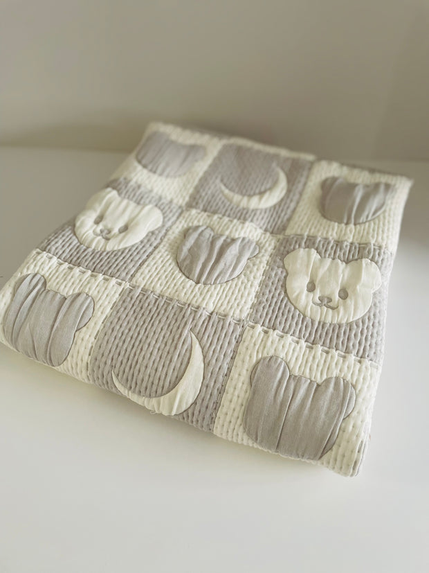 Top Moon and bear baby blanket with design cotton