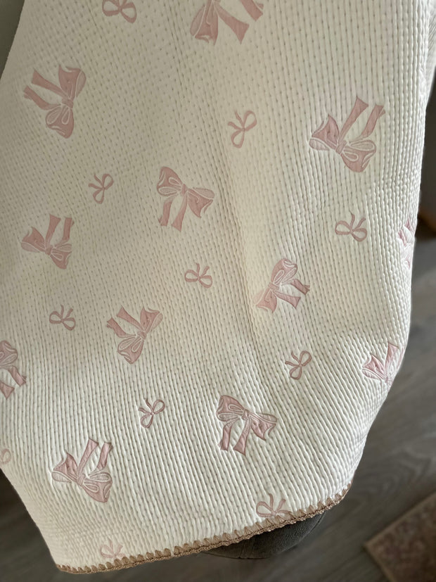 Whole blanket Reversible pink baby blanket with ribbon design breathable cotton